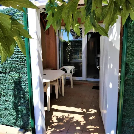 別荘 Maisonnette Acces Direct Plage